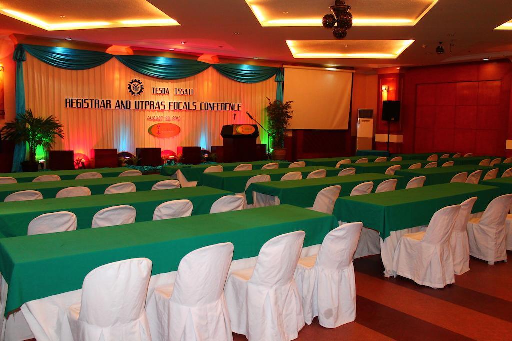 Iloilo Business Hotel Zewnętrze zdjęcie
