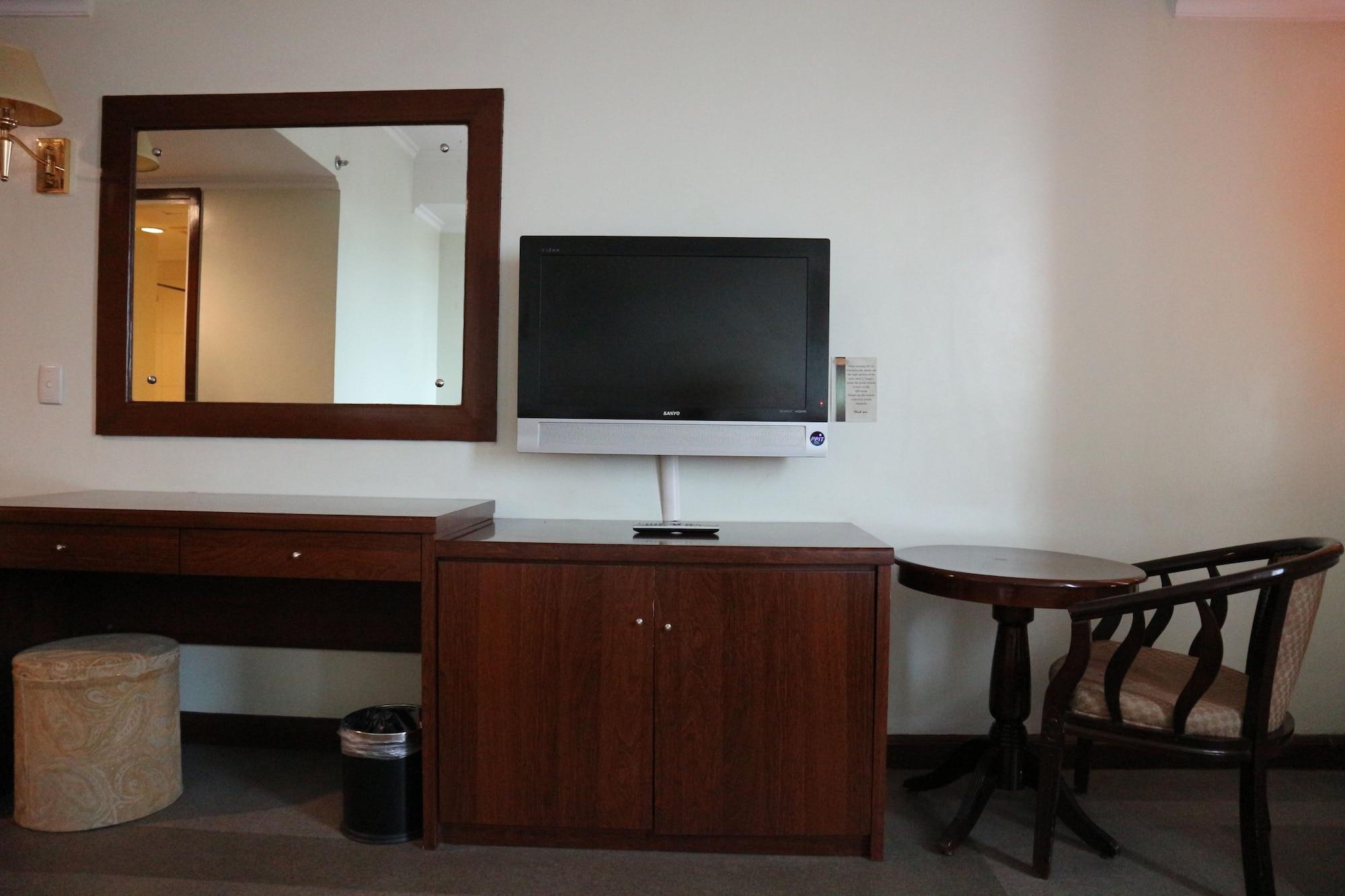 Iloilo Business Hotel Zewnętrze zdjęcie