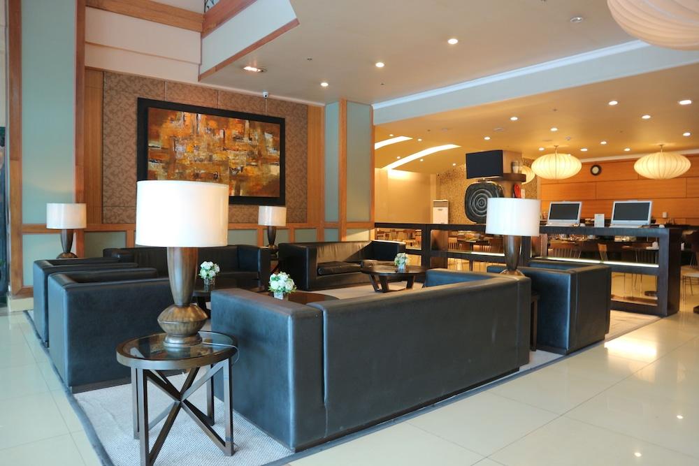 Iloilo Business Hotel Zewnętrze zdjęcie